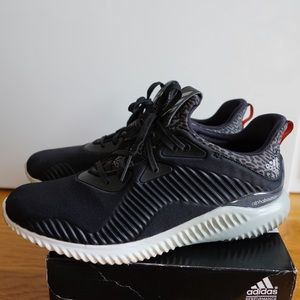 Adidas AlphaBounce
